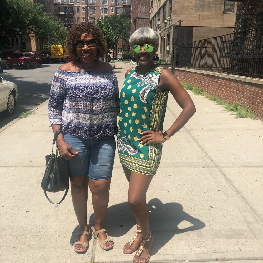 Green sleeveless dress